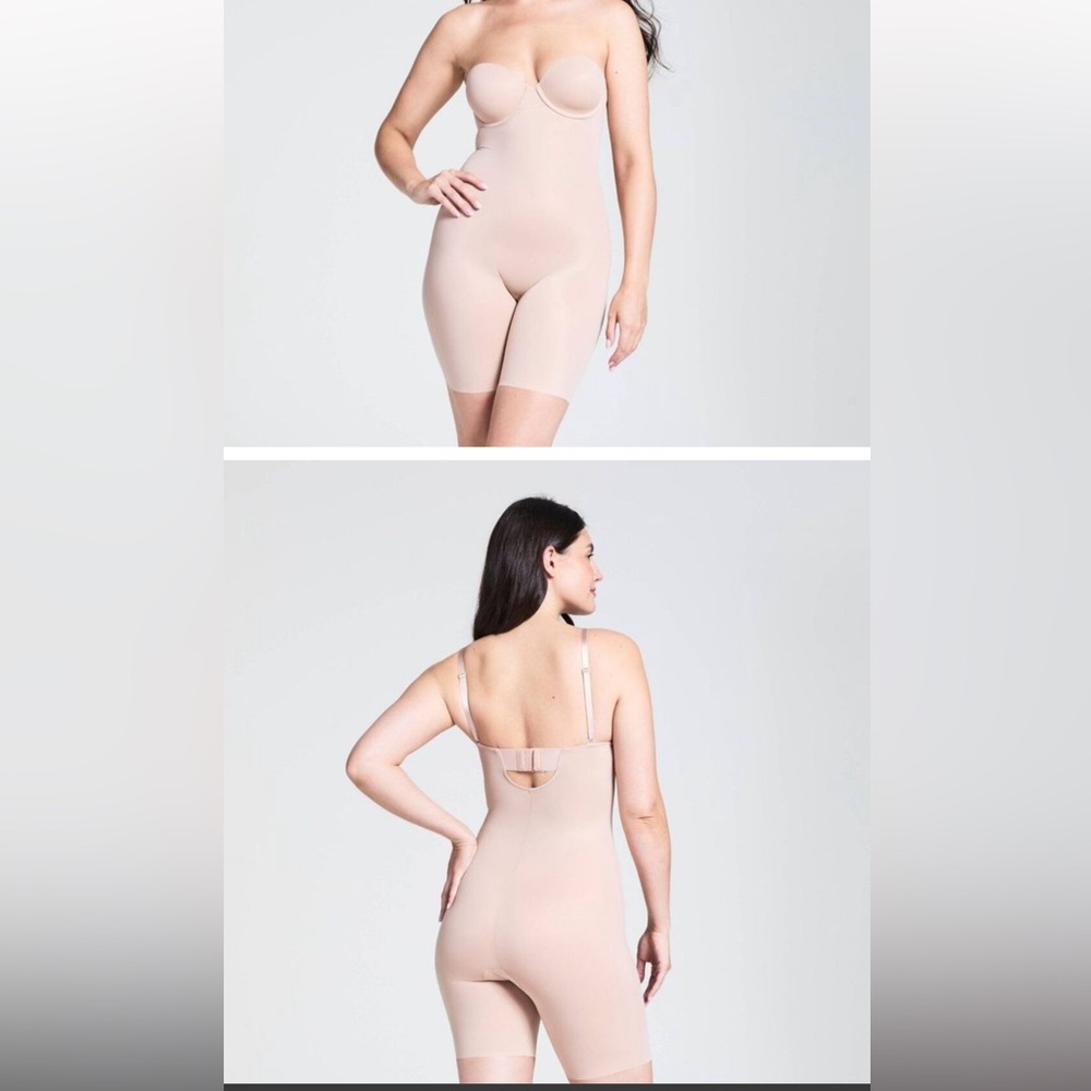 NEW Strapless Cupped Shaping Bodysuit Assets By Spanx